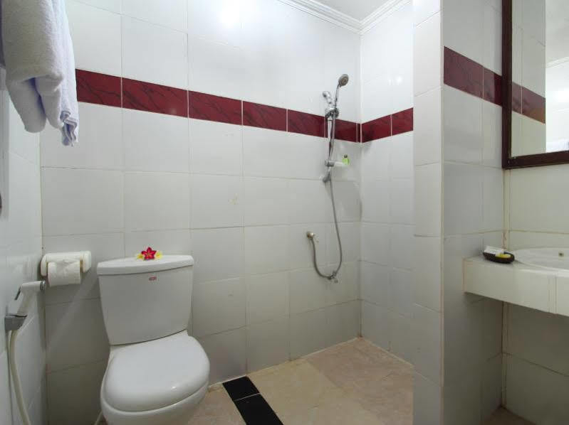 Jimbaran Lestari Hotel & Residence - Spa Zewnętrze zdjęcie